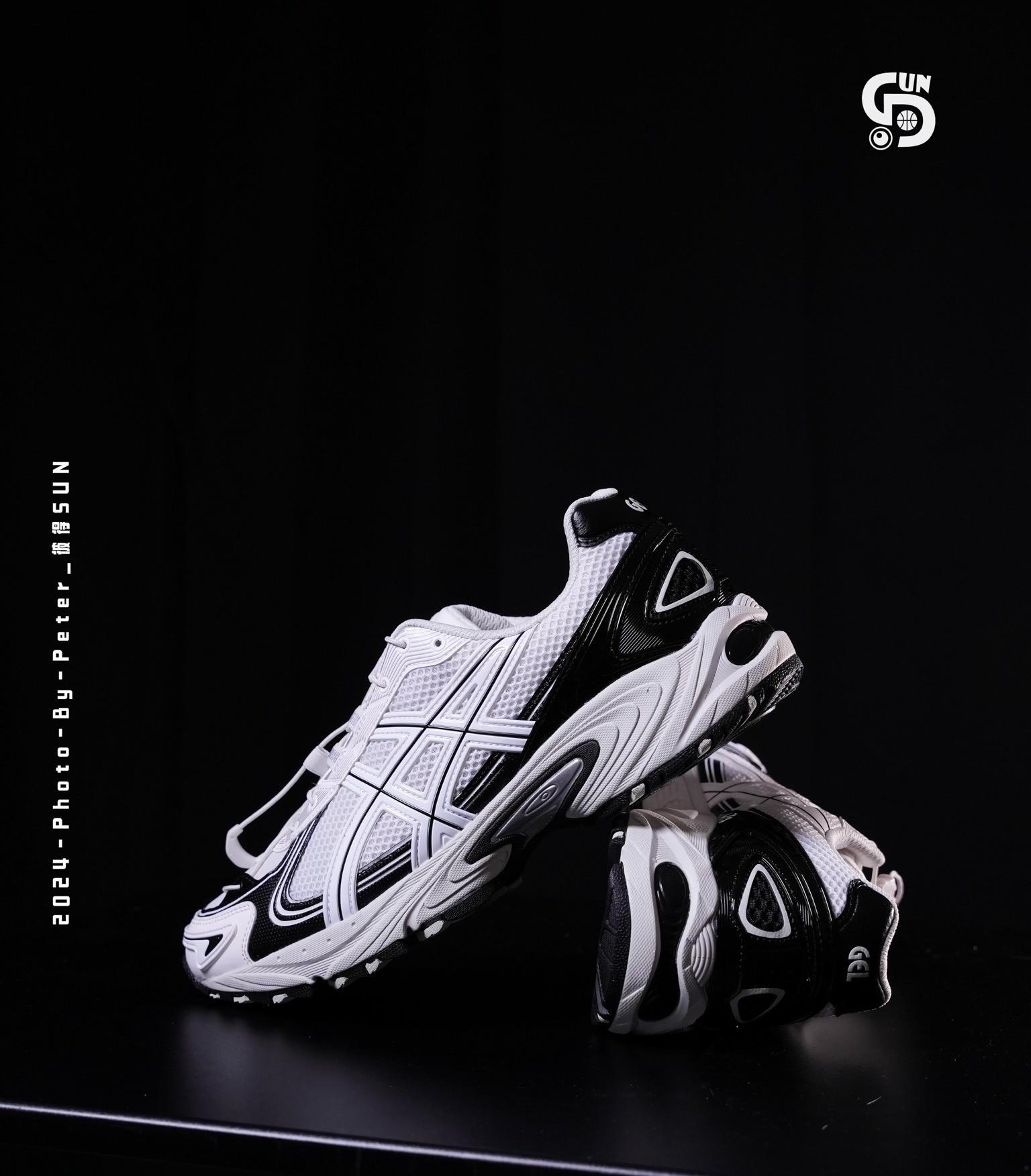 复古赛道少不了这双 | GEL KAHANA TR V4